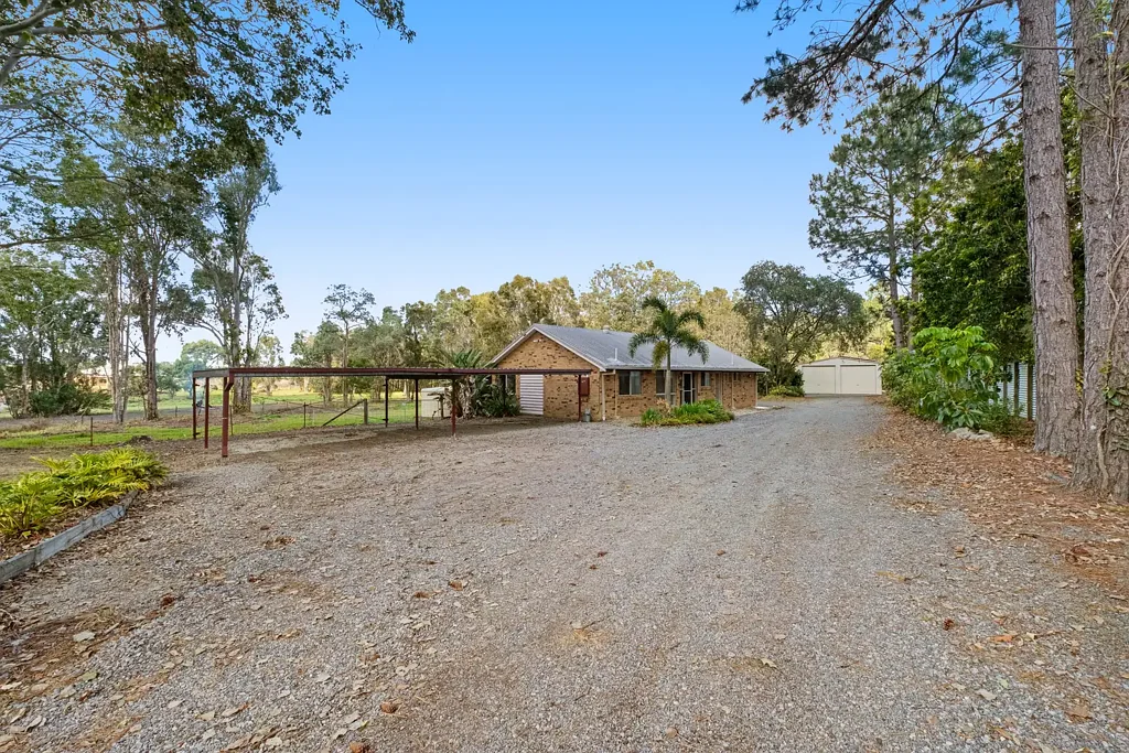 335-337 Markwell Road, Caboolture, QLD 4510, 3 Bedrooms, 2 Bathrooms, House