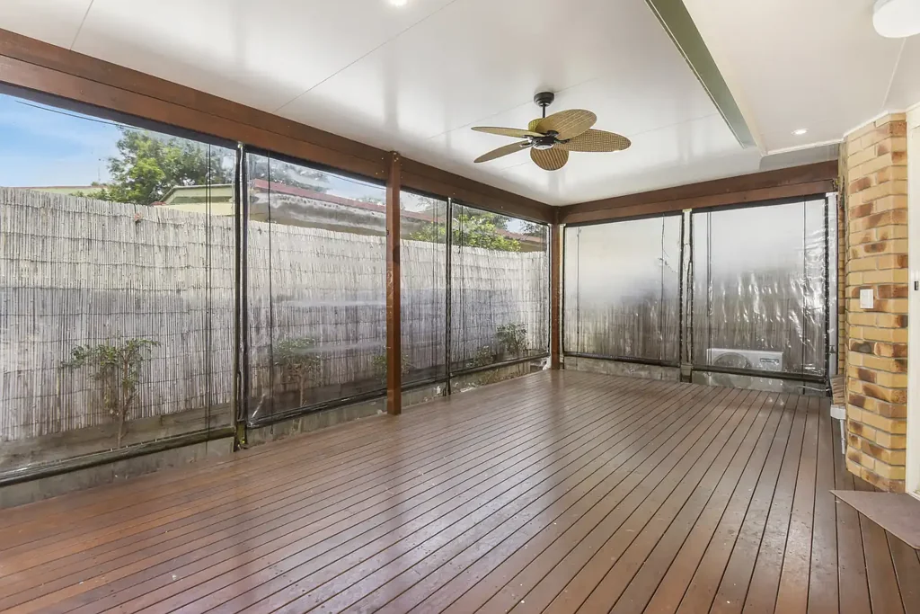 Low-Maintenance Living Near the Broadwater