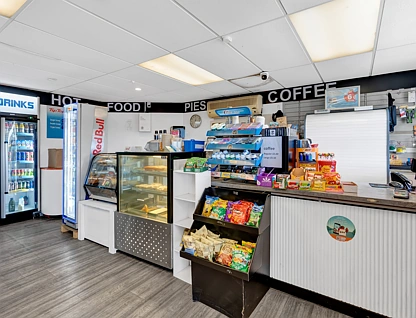 7 Nikorima and 12 Ngakoti Streets, Urenui, New Plymouth, Taranaki, 0房, 0浴, 零售店