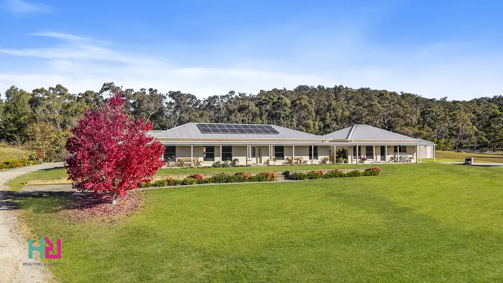 Wallerawang 5房  A Landmark Luxury Residence with Panoramic Lake Wallace Views