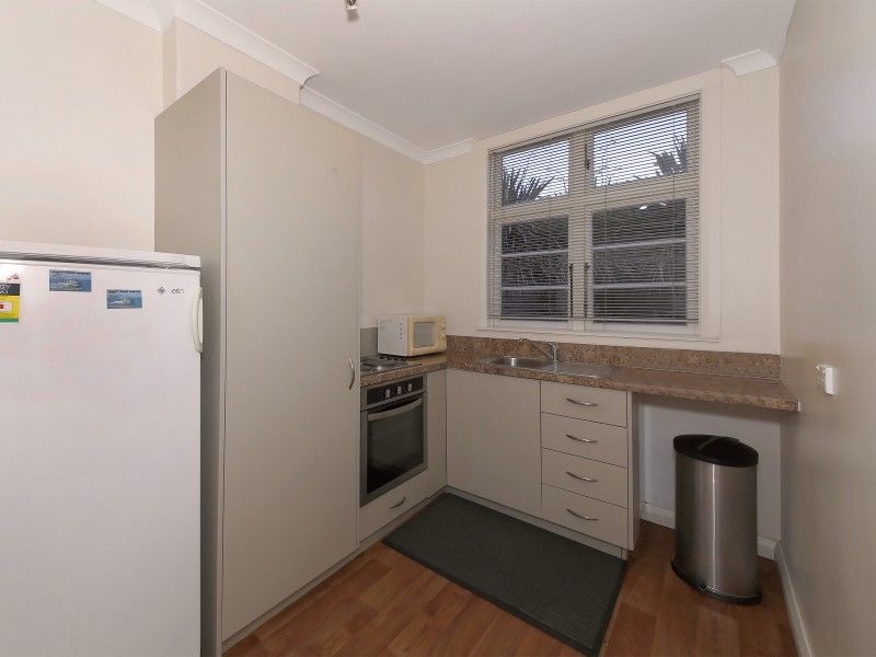 15/3 Aro Street, Aro Valley, Wellington, 2 rūma, 1 rūma horoi