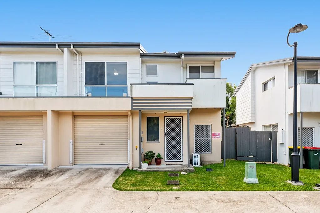 Deception Bay 3部屋 Modern, Low-Maintenance Townhouse in Prime Deception Bay Location