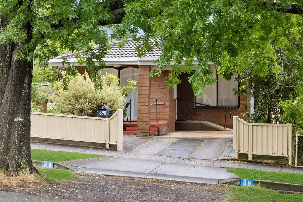 Creswick 2 Slaapkamer Location, Location, Location!