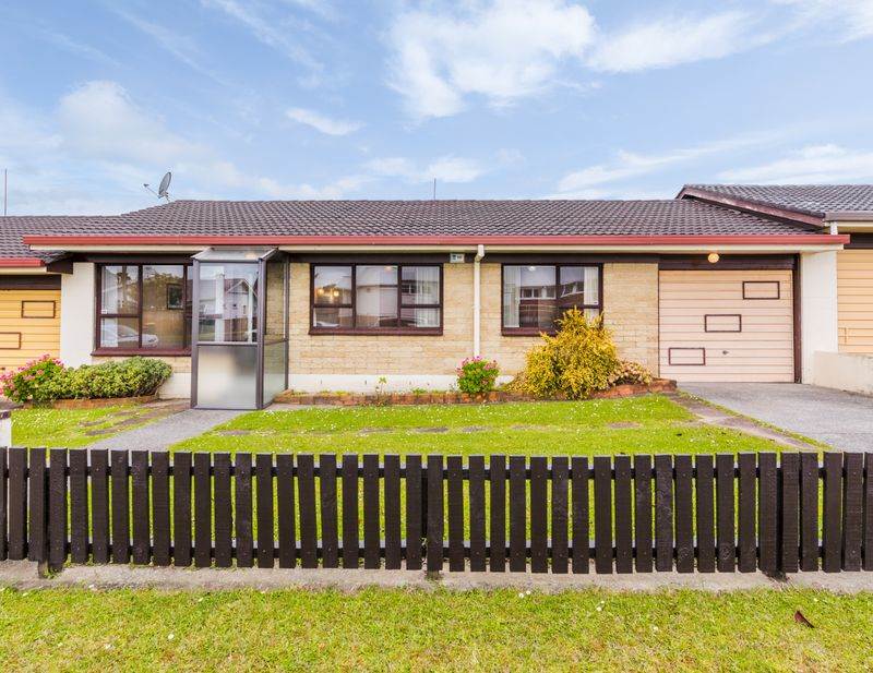 2/1 Wattle Street, New Lynn, Auckland - Waitakere, 3 Schlafzimmer, 1 Badezimmer