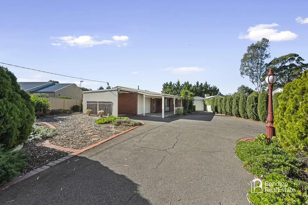 Strathfieldsaye 3Zimmer PEACEFUL FAMILY LIVING WITH SPACE AND POTENTIAL IN STRATHFIELDSAYE