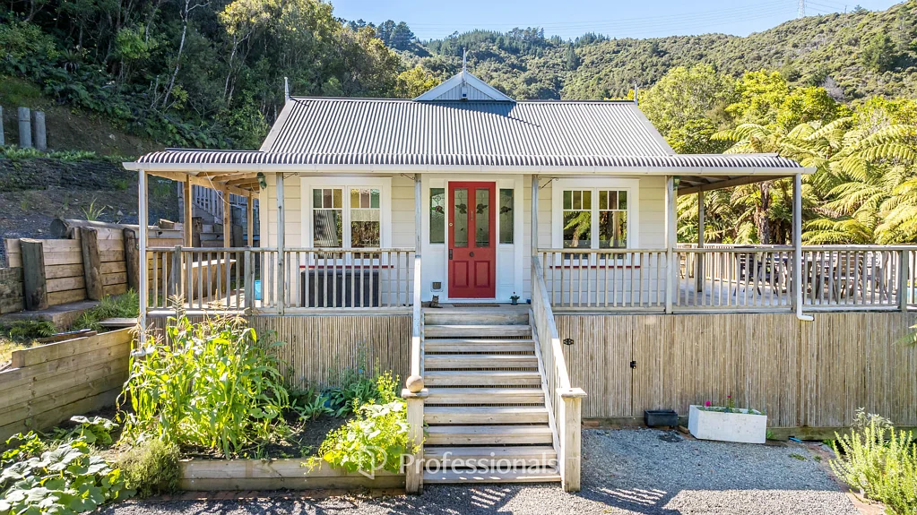 Stokes Valley 4Zimmer SPACE PRIVACY AND VERSATILITY