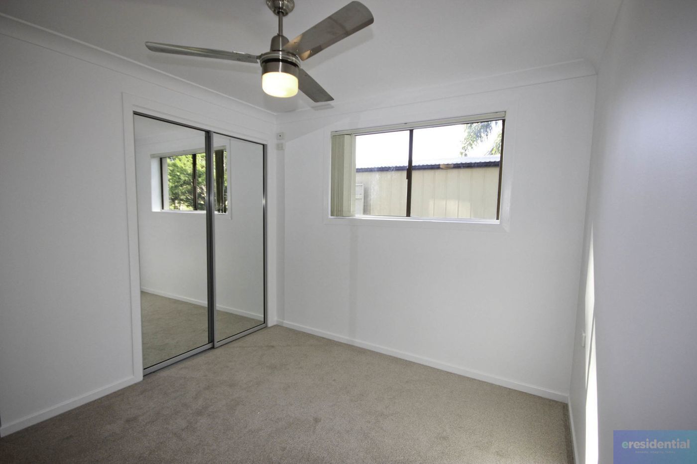 54 DONGARVEN DR, EAGLEBY QLD 4207, 0房, 0浴, House