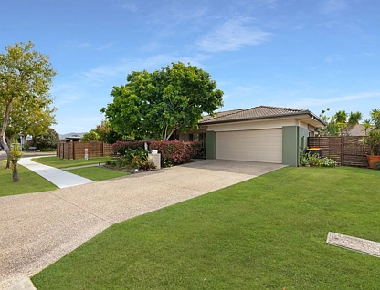 8 Oxley Circuit, Urraween, QLD 4655, 4房, 2浴, House