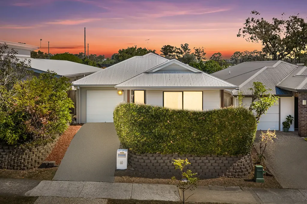 Fitzgibbon 5બેડરૂમ MUST SEE! 5 - Bedroom Family Home with 2 Master Suites