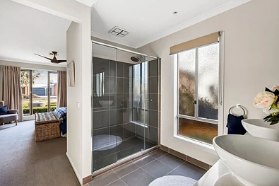 8 FRANKLIN RD, MOUNT DUNEED VIC 3217, 0房, 0浴, House