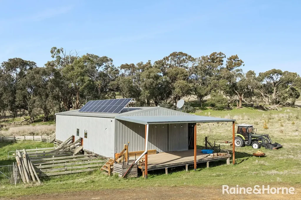 Barfold  A Landmark Lifestyle Opportunity with Panoramic Views and a Thriving Truffle Enterprise on 226 Acres (approx.)