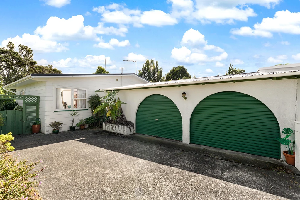 43 Neal Avenue, Glenfield, North Shore City, Auckland