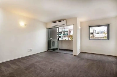 Address Withheld, West Melbourne, VIC 3003, 2 Bedrooms, 1 Bathrooms, Apartment