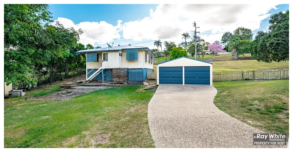 Recently Refreshed Property Ready to move in & Only a Short Walk to Grammar Schools