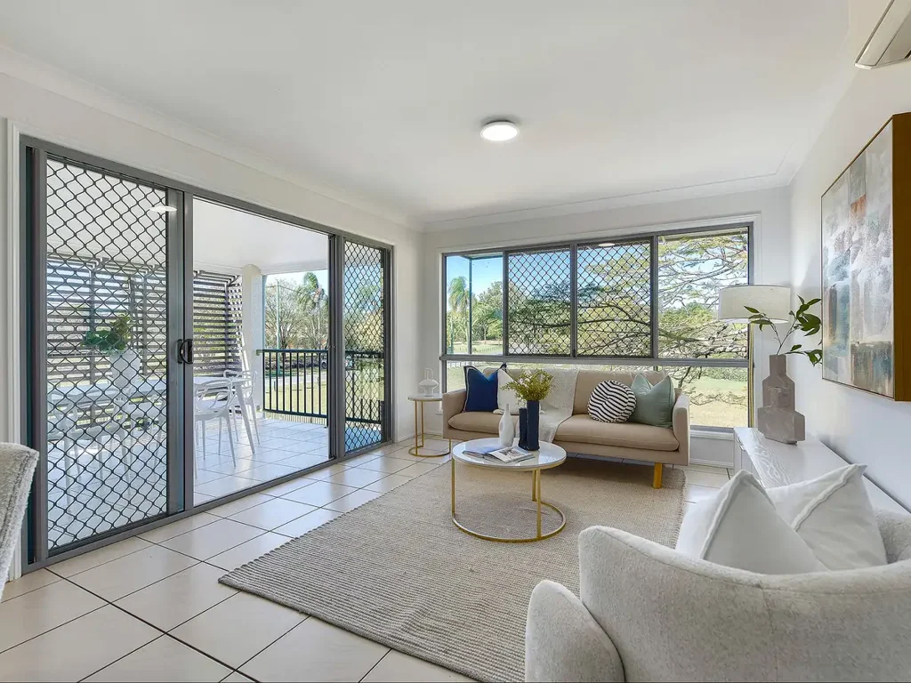 Annerley 3房  STUNNING PARKLAND OUTLOOK