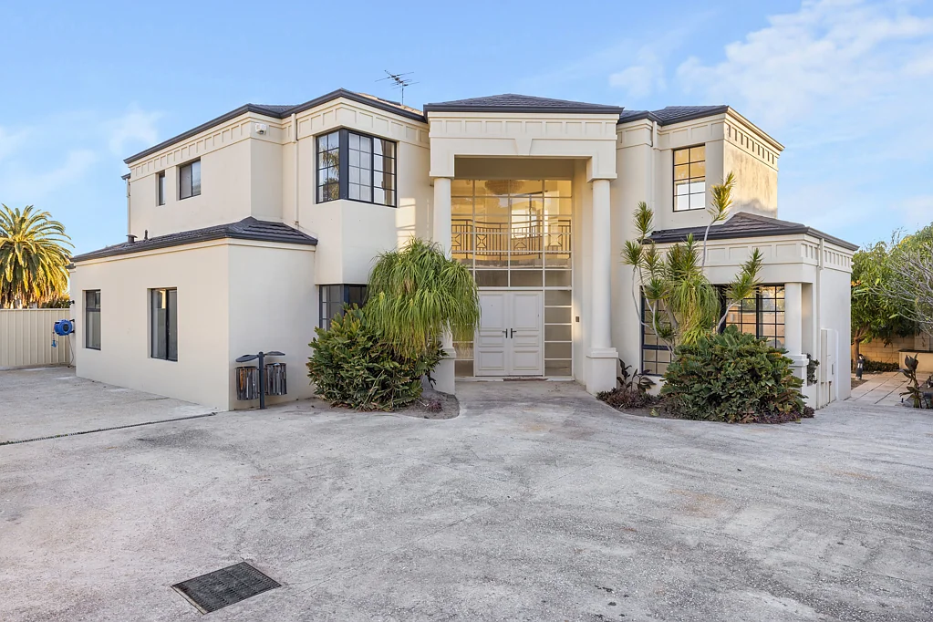37C Matheson Road, Applecross, WA 6153