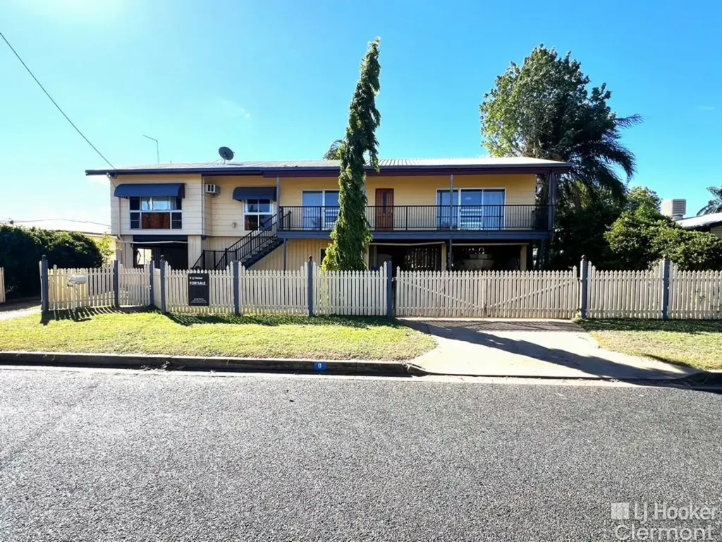 8 Kitchener Street, Clermont, QLD 4721