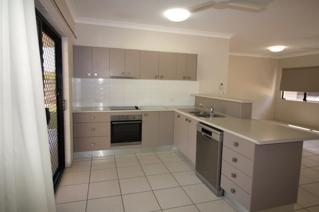 23 HICKS ST, RICHMOND HILL QLD 4820, 0房, 0浴, House