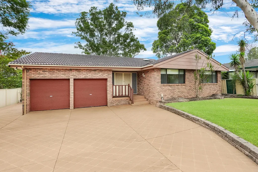 19a Bulli Road, Toongabbie, NSW 2146