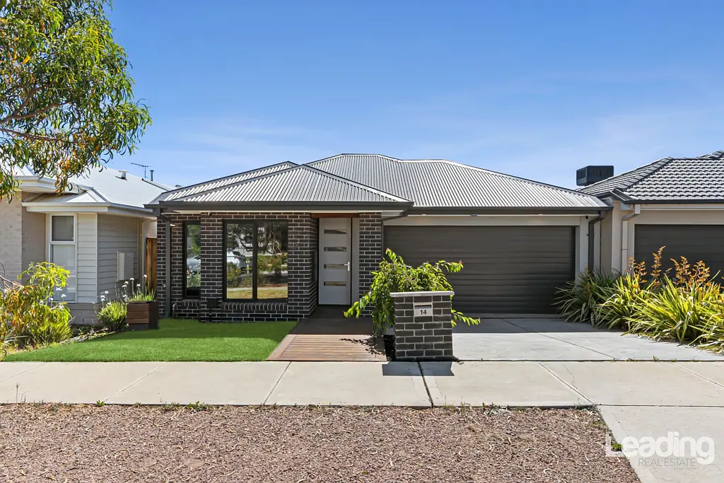 14 Bluegrass Way, Diggers Rest, VIC 3427
