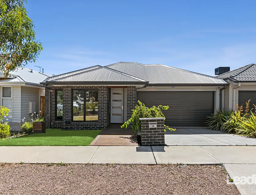 14 Bluegrass Way, Diggers Rest, North West Melbourne, 3 ਕਮਰੇ, 2 ਬਾਥਰੂਮ, House