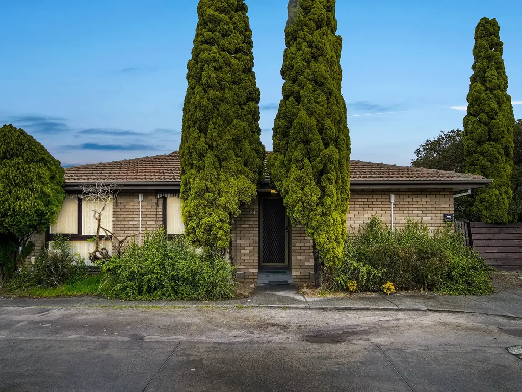 Springvale 3 Bedroom Space, Solid Bones & the Chance to Make It Your Own
