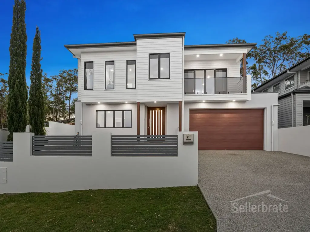 Holmview 5 Bedroom 5 Bedroom luxury home on 623 sqm block