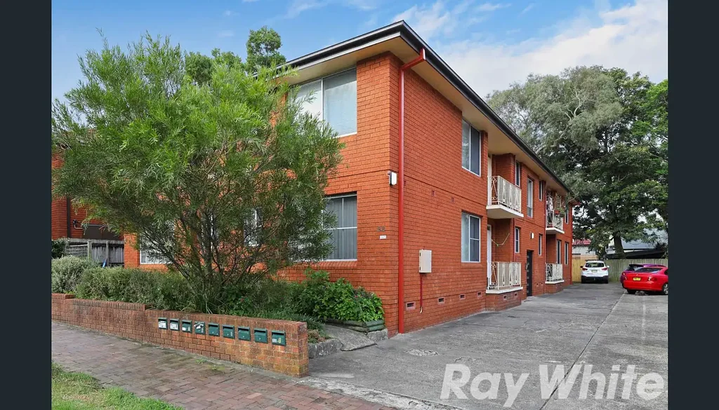 Renovated 2 Bedroom Unit!