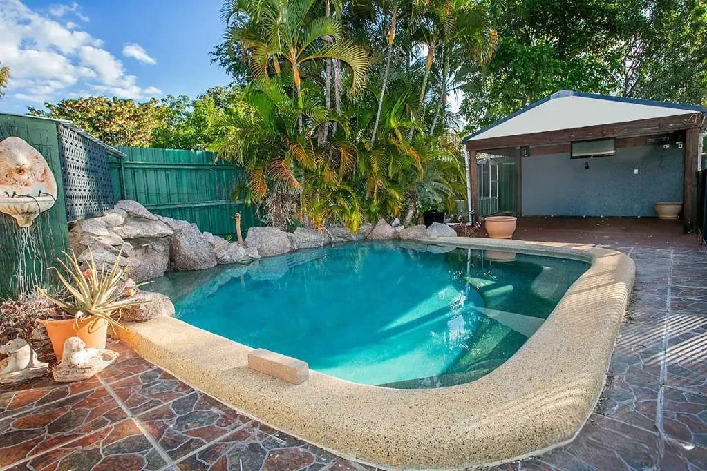 21 Mabel Avenue, Townview, QLD 4825