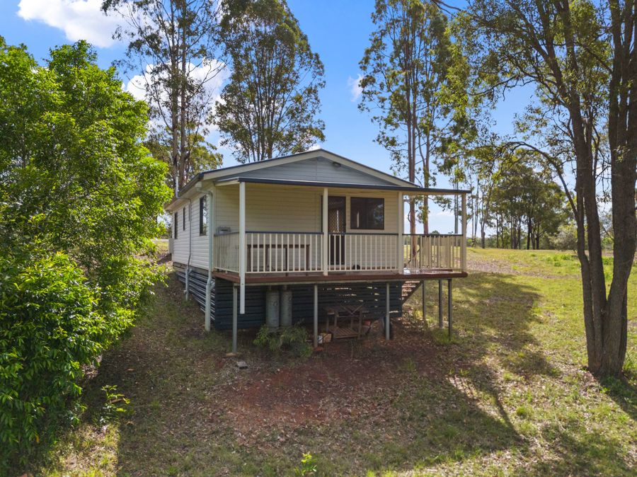 400 ARBORFIVE RD, GLENWOOD QLD 4570, 0房, 0浴, House