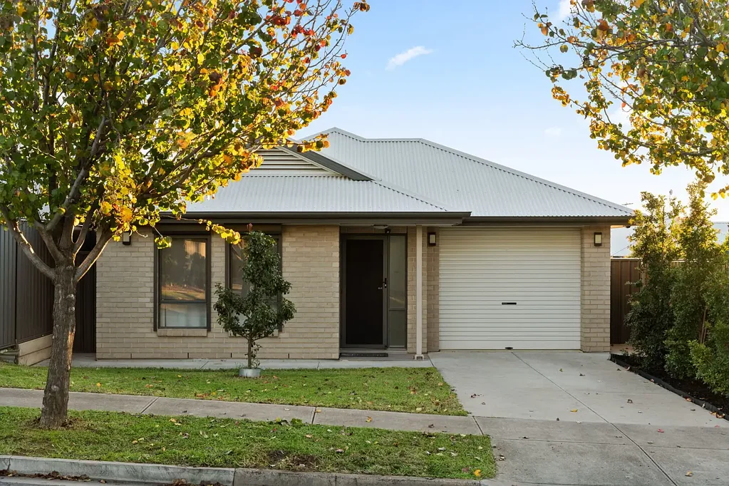 Dover Gardens 3 Slaapkamer Easy-Care Living with Space, Style & Everyday Convenience.