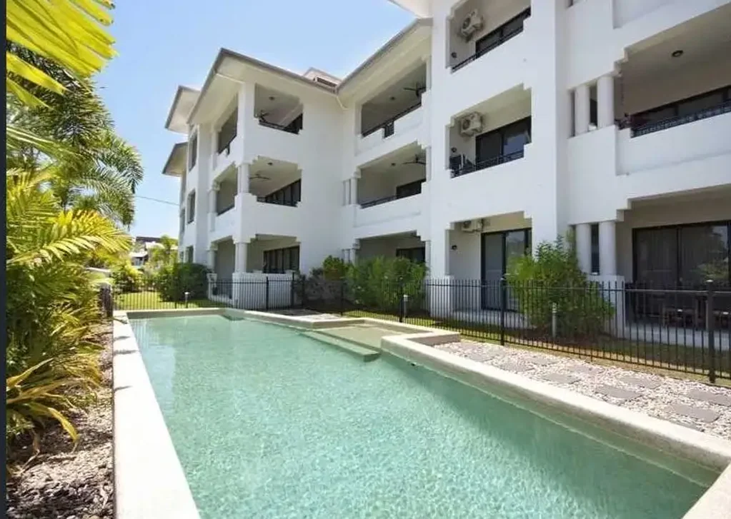 Central Convenience, Tropical Lifestyle