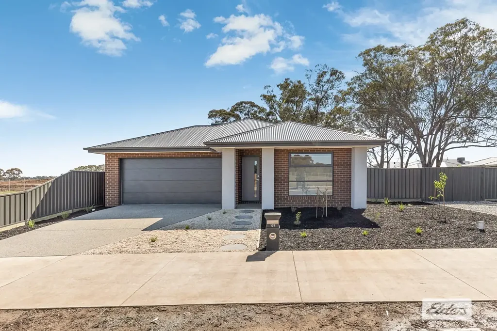 Quality Family Living in Huntly