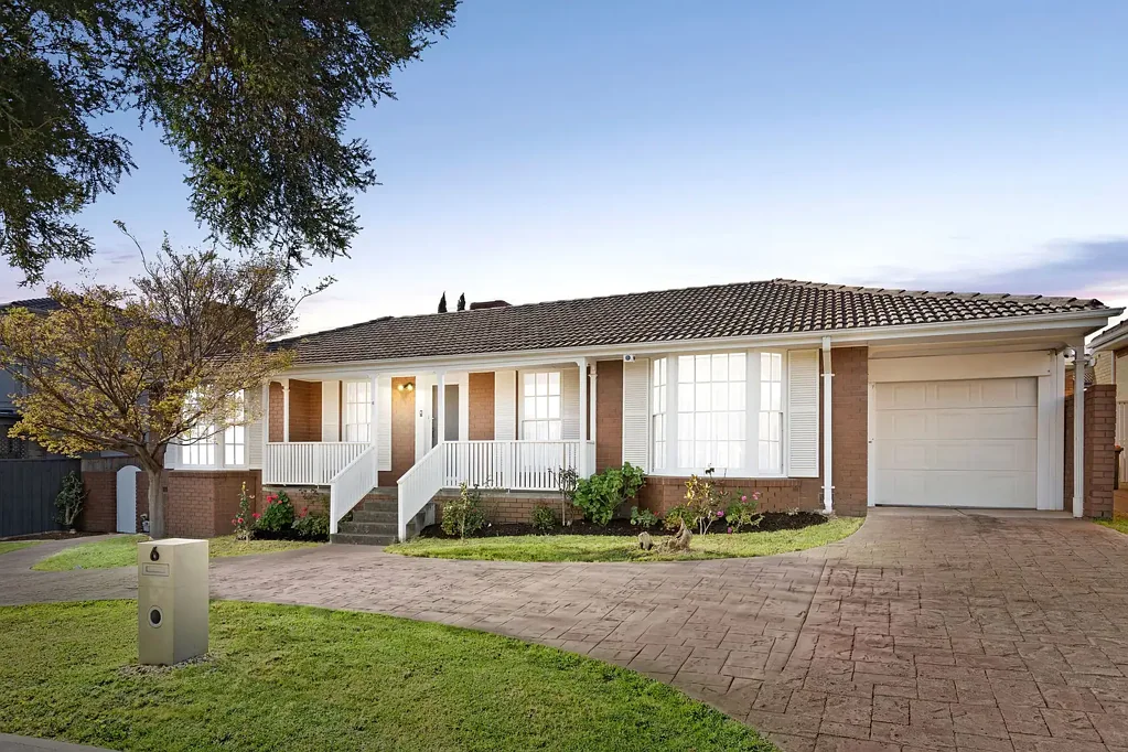 Niddrie 3कमरा A Much Loved Family Home in a Sought After Location.
