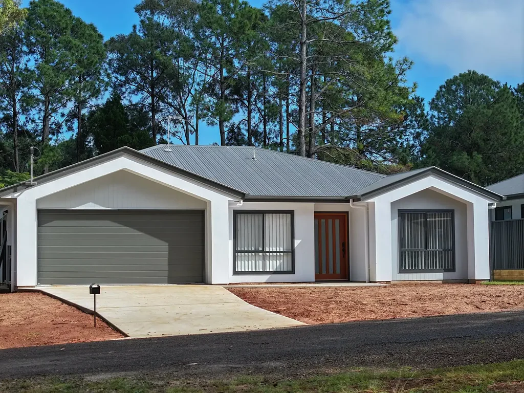 Russell Island 3 Bedroom Brand New Home Full Turn Key