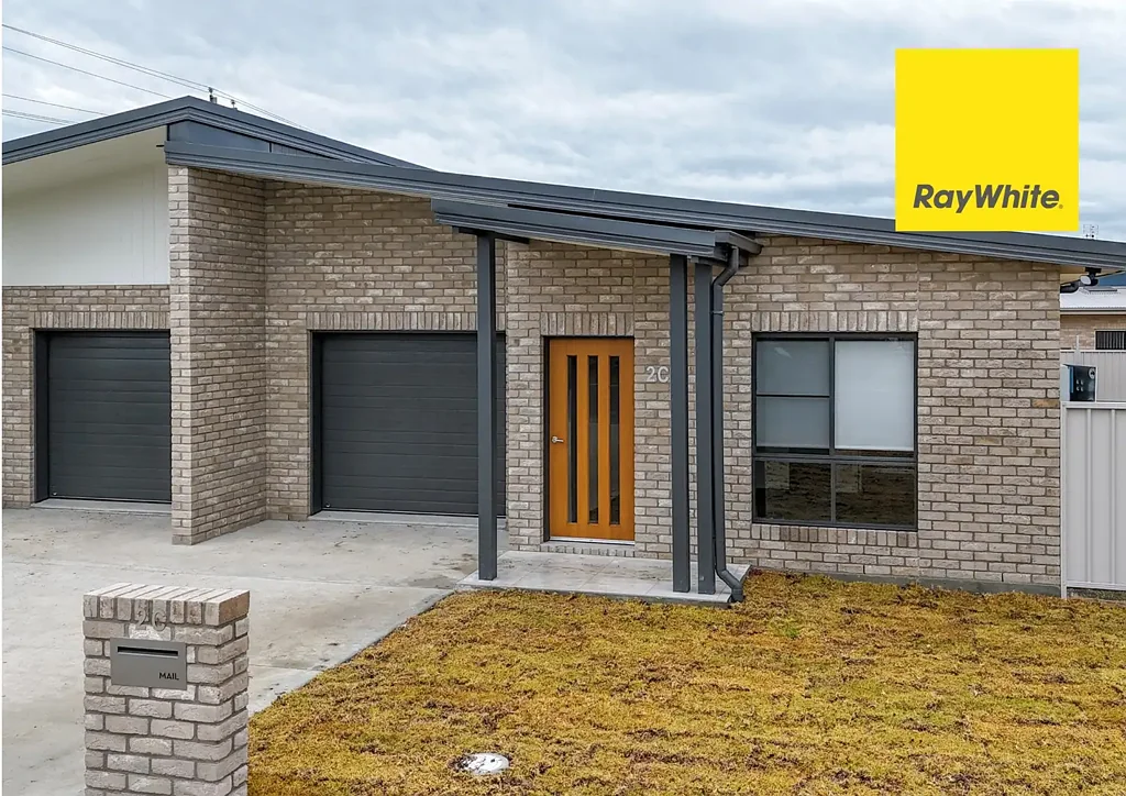 BRAND NEW DUPLEX