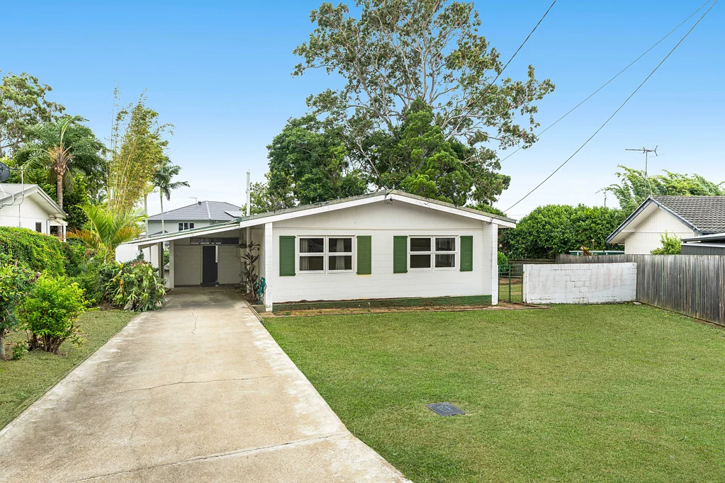 8 Coolcrest Street, Wynnum, QLD 4178
