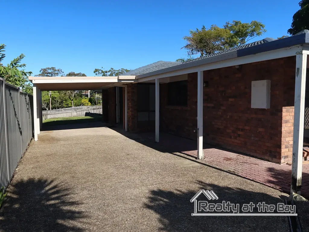 Low maintenance family home in quiet-cul-de-sac