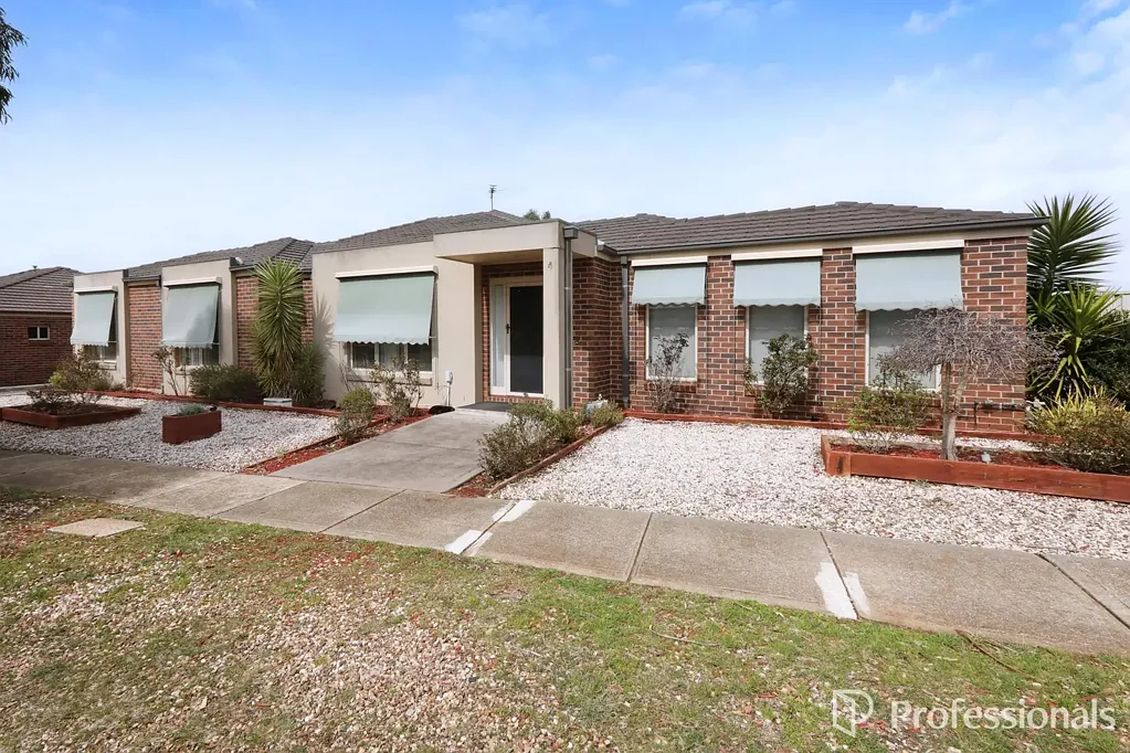 4/37 Lomandra Bowl, Harkness, VIC 3337