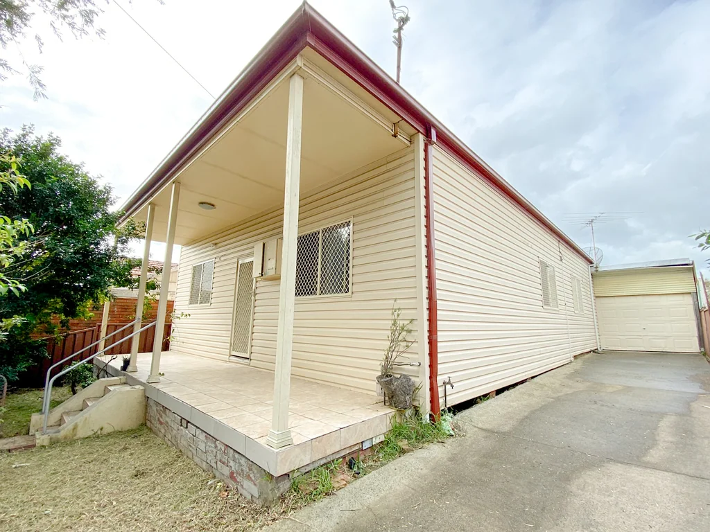 Modern Family Home in Granville with 3 Bedrooms