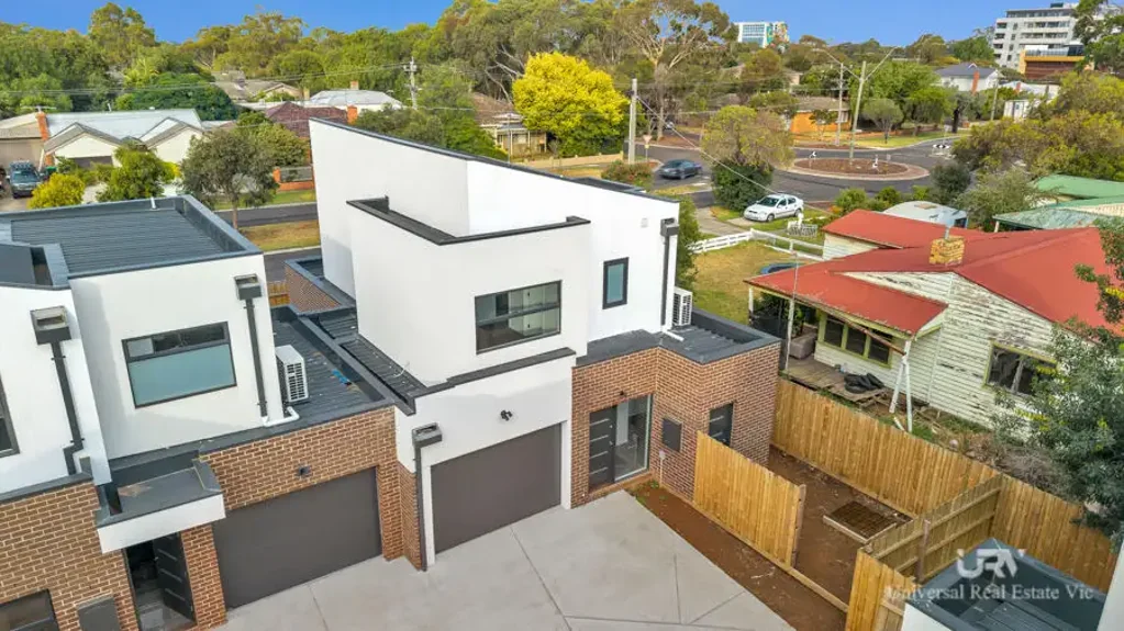 Comfortable & Convenient Living in the Heart of Werribee !