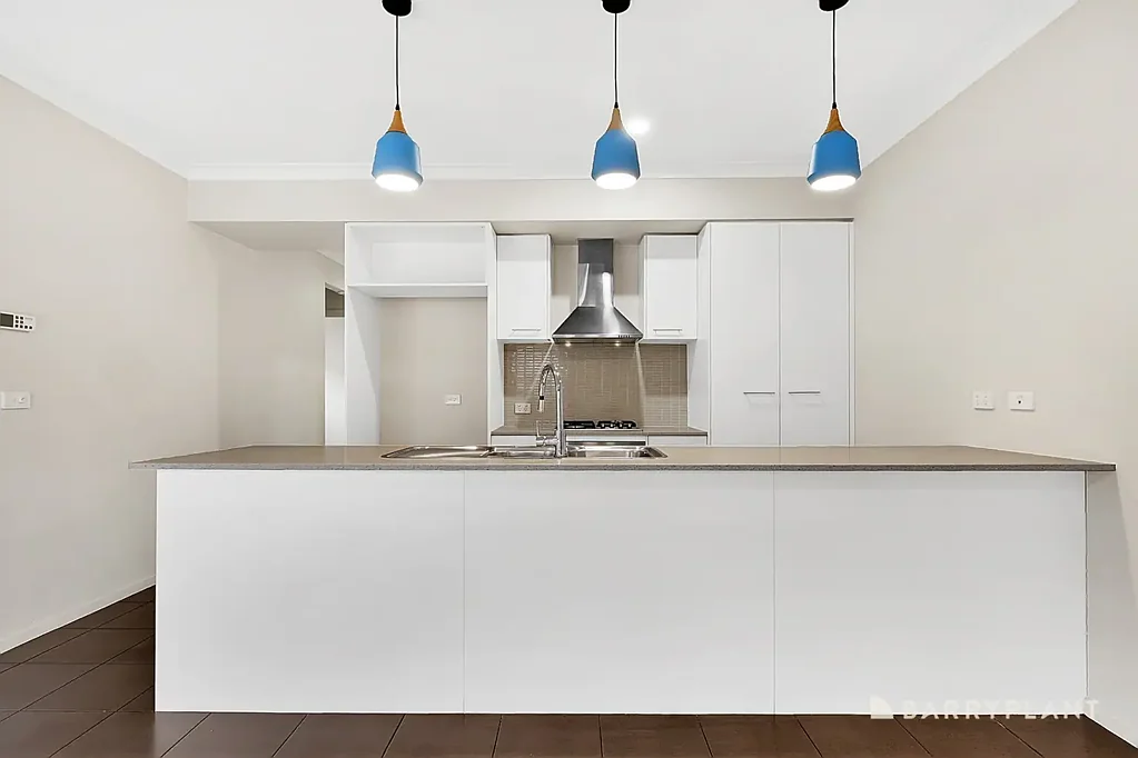 Stylish Family Living in the Heart of Hawkstowe Estate