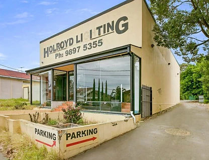 350 MERRYLANDS ROAD, Merrylands, Parramatta (Northwest suburbs), 9房, 1浴, House