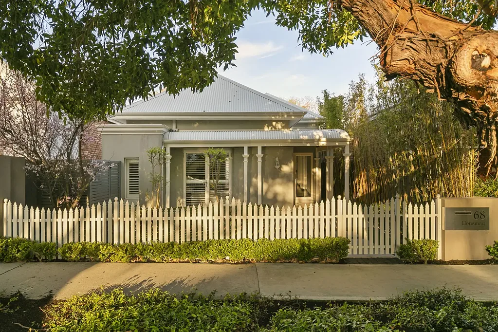 Subiaco 3 Bedroom Refined Subiaco Living | Ground Floor Master