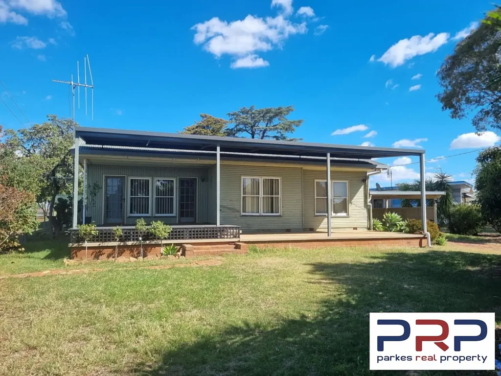 Parkes 3房  Fixer Upper