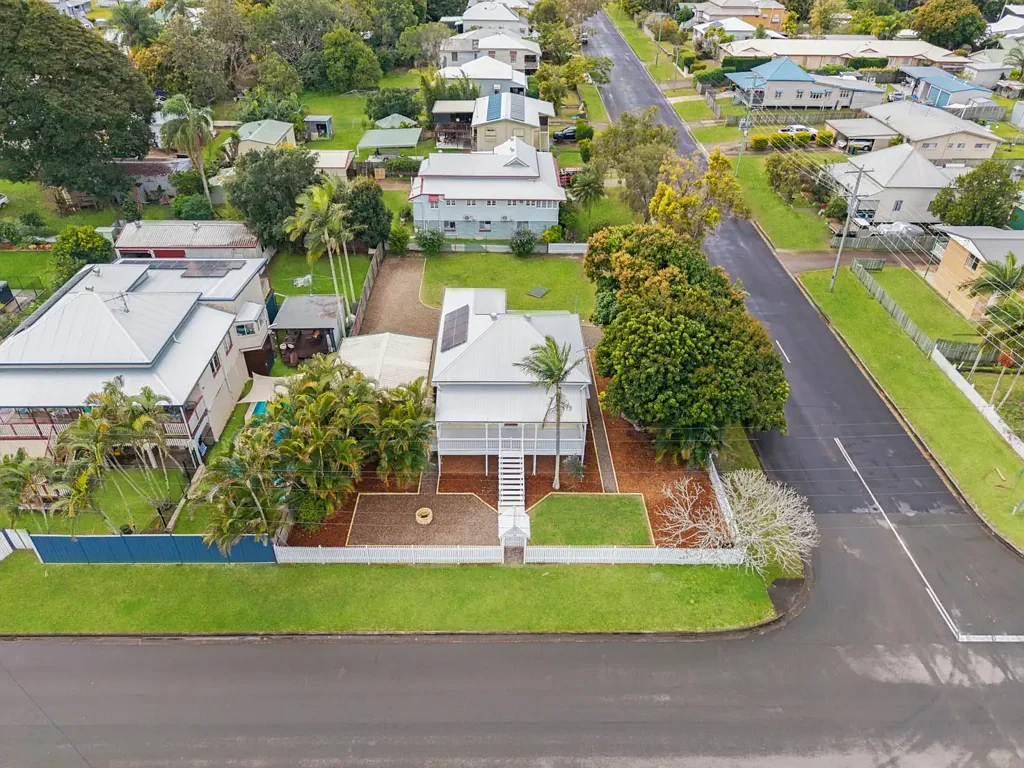 Maryborough 3બેડરૂમ Timeless Queenslander Charm with Modern Comfort