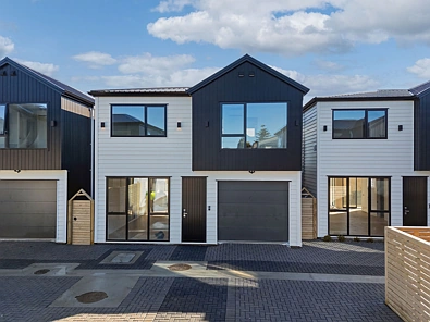 Manurewa 4房  Exceptional Value ,Premium Quality