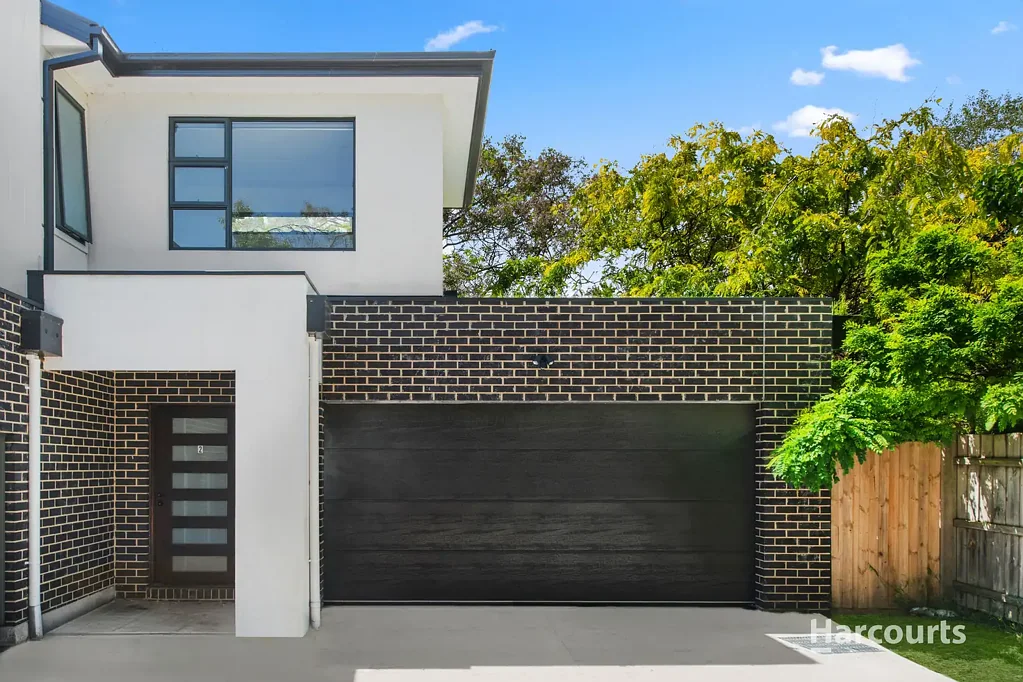 Croydon 4침실 Trendy Town Living on the Warburton Trail