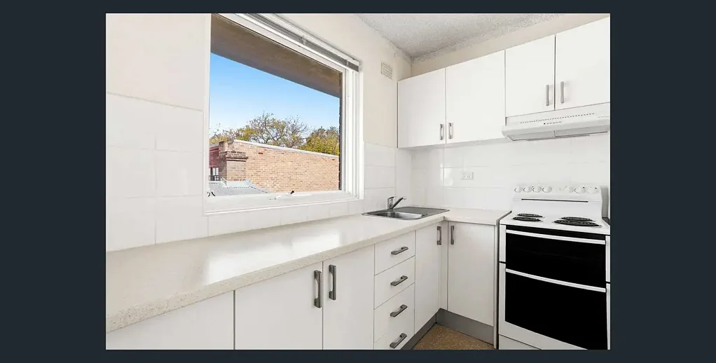 Spacious Studio Apartment