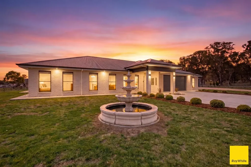 Glen Innes Sunset Hollow-An Offering Of True Exclusivity